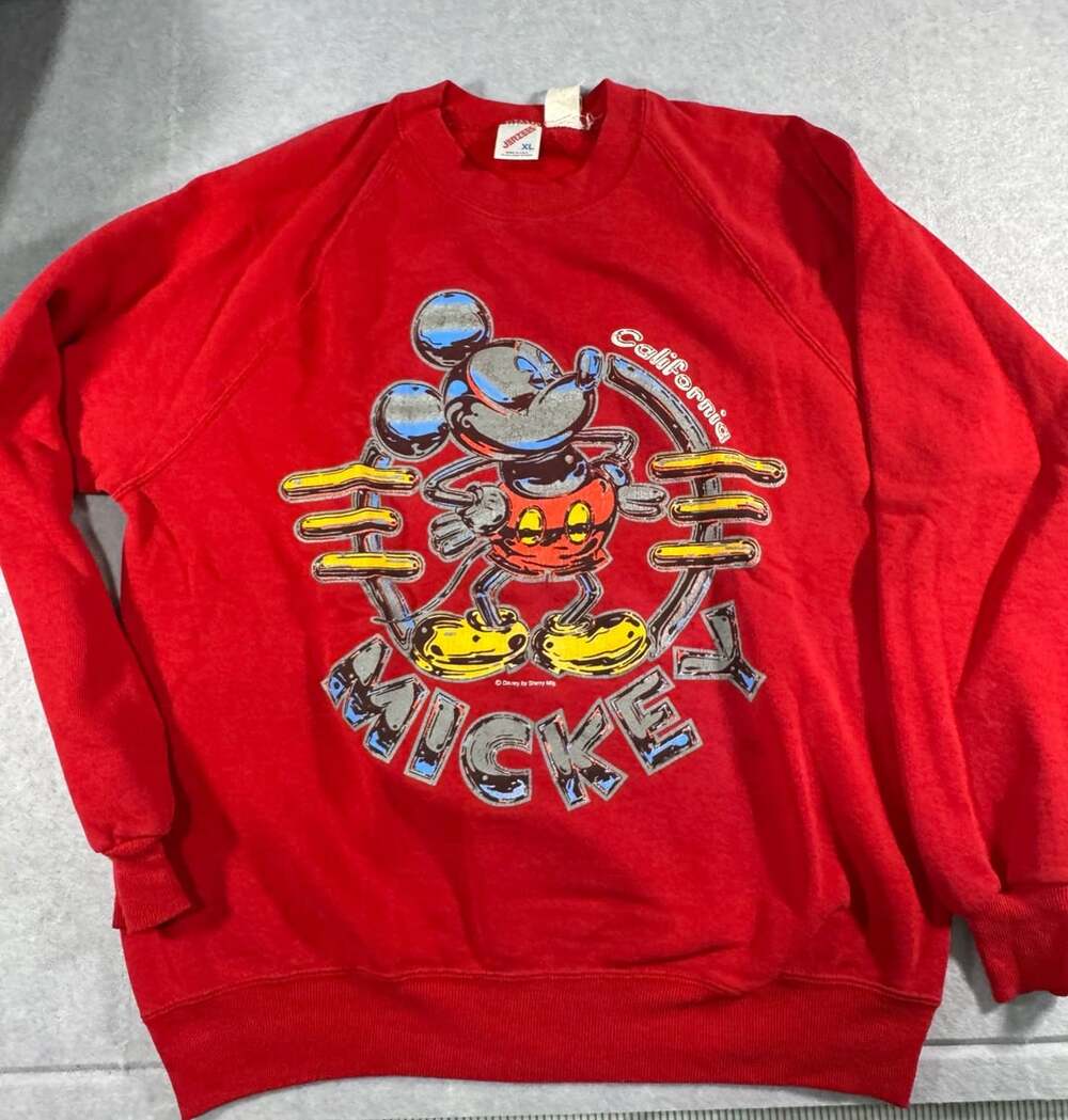Vintage Mickey Mouse California Sweatshirt Size XL Vintage Red